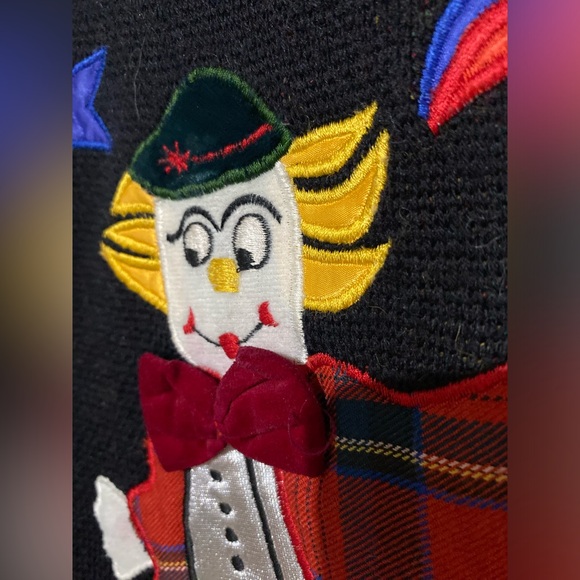 Vintage Colorful Circus Theme Sweater - Picture 3 of 7